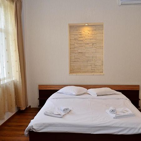 Guest House Anelim Veliko Tarnovo Ngoại thất bức ảnh