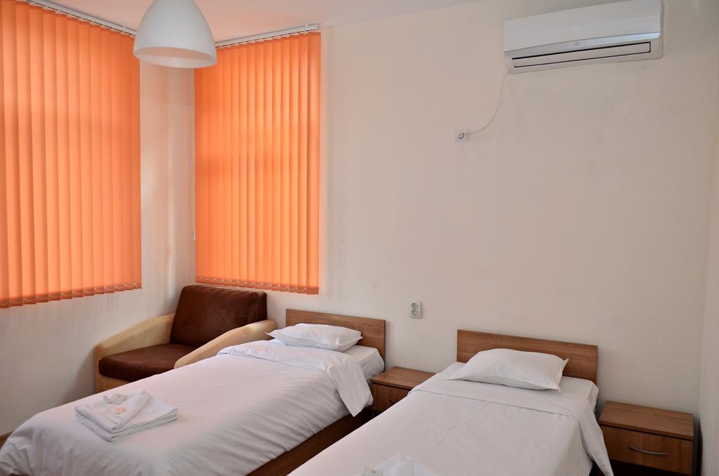 Guest House Anelim Veliko Tarnovo Ngoại thất bức ảnh