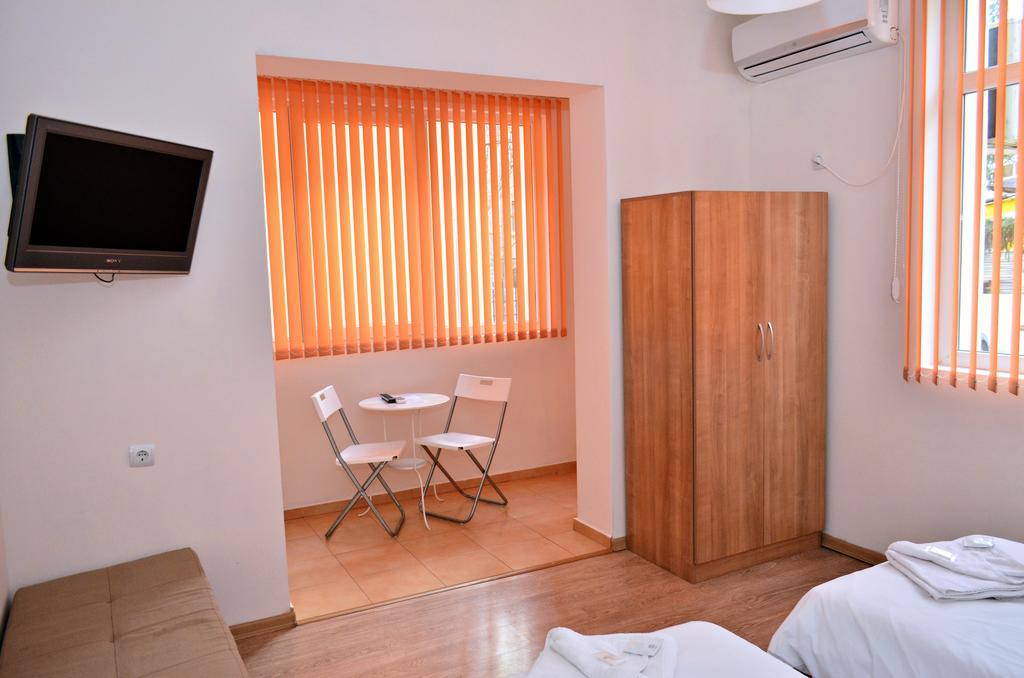Guest House Anelim Veliko Tarnovo Ngoại thất bức ảnh