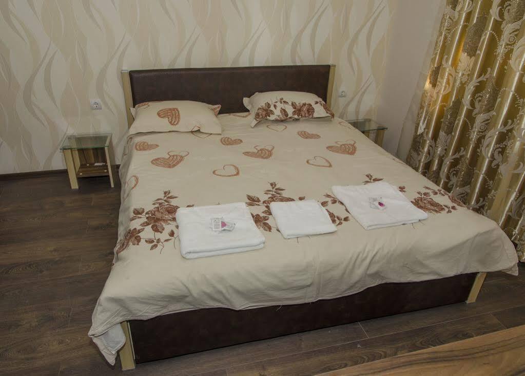 Guest House Anelim Veliko Tarnovo Ngoại thất bức ảnh